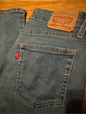 Levi's Men's Straight-Leg Denim Jeans - Blue with Brown Patch